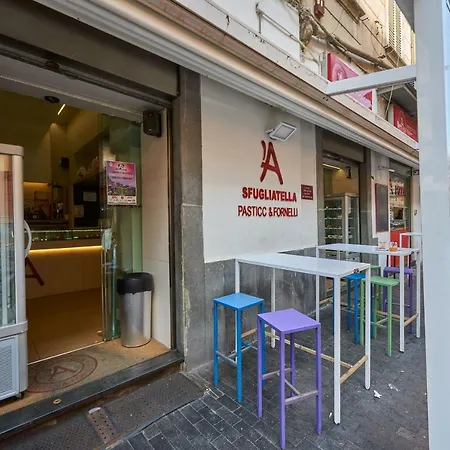 Aperture 3* Naples