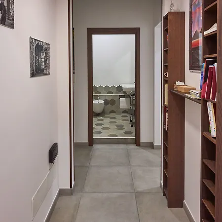 Aperture 4* Νάπολη