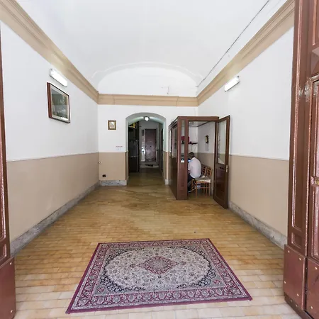 Aperture Oda ve Kahvaltı Napoli